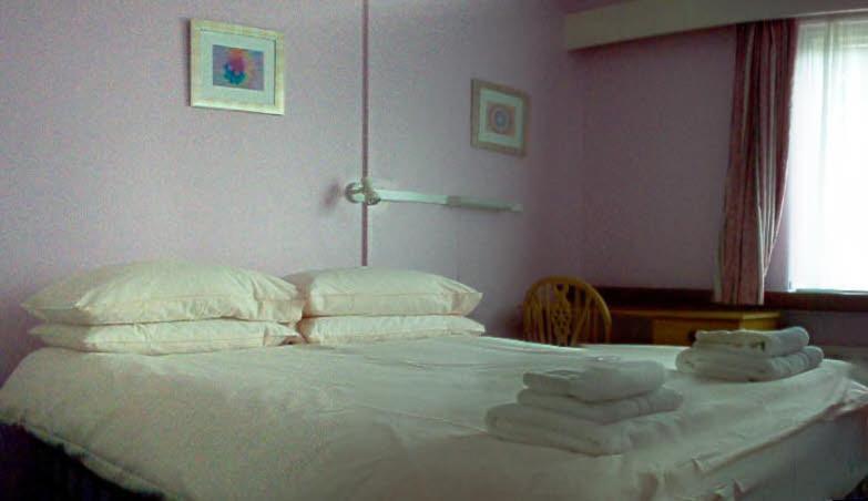 Tekels Park Guest House แคมเบอร์ลีย์ ห้อง รูปภาพ